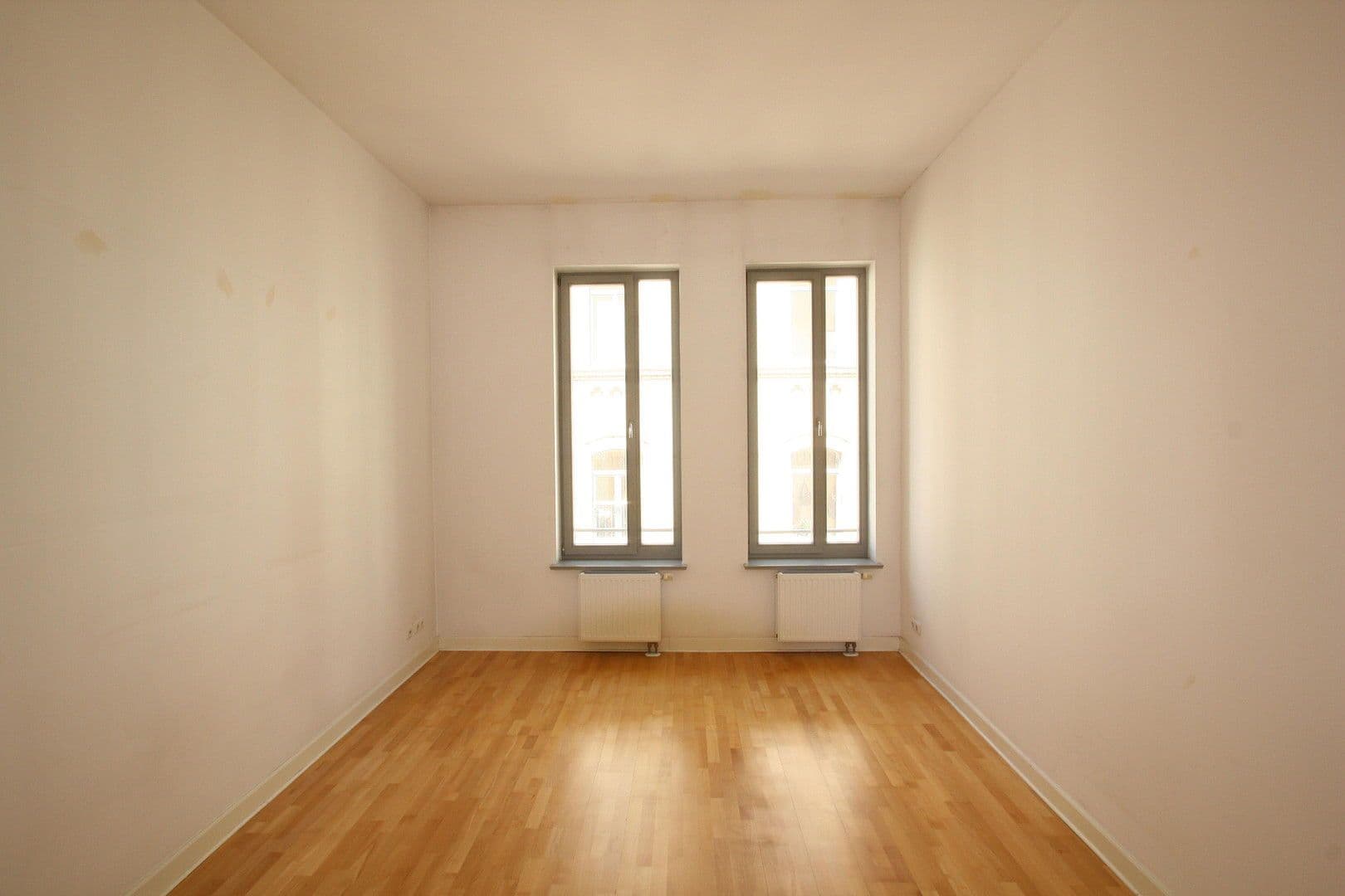 Pronájem bytu 4+1 165 m², Erfurt, Durynsko Pronájem bytu 4+1 165 m², Erfurt, Durynsko