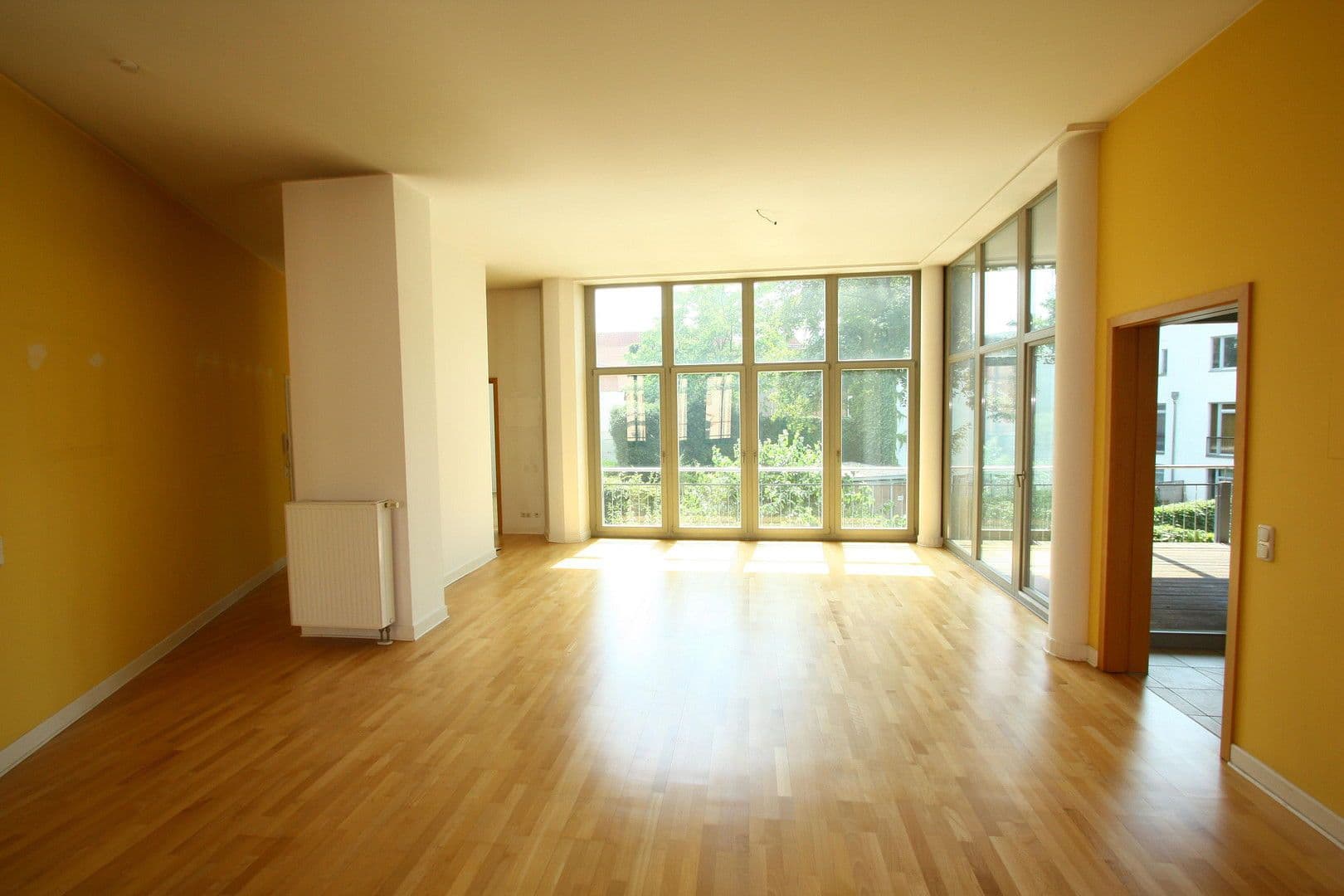 Pronájem bytu 4+1 165 m², Erfurt, Durynsko Pronájem bytu 4+1 165 m², Erfurt, Durynsko
