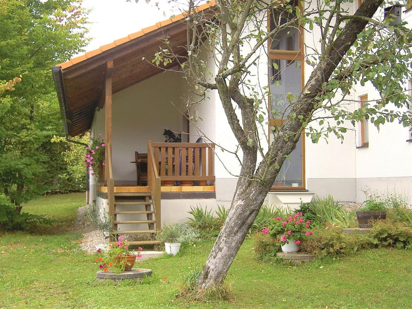 Prodej domu 160 m², pozemek 1.730 m², Engelsberg, Bavorsko Prodej domu 160 m², pozemek 1.730 m², Engelsberg, Bavorsko