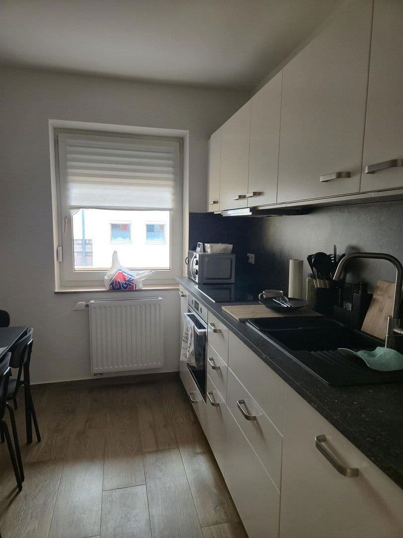 Pronájem bytu 15 m², Moltkestraße 18, Nürnberg, Bavorsko Pronájem bytu 15 m², Moltkestraße 18, Nürnberg, Bavorsko