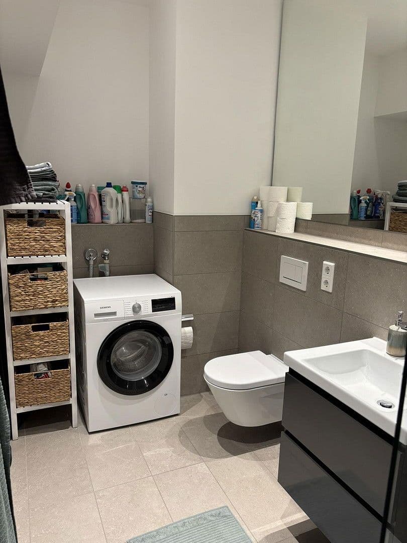 Pronájem bytu 1+kk 54 m², Fürstenrieder Str. 283, München, Bavorsko Pronájem bytu 1+kk 54 m², Fürstenrieder Str. 283, München, Bavorsko