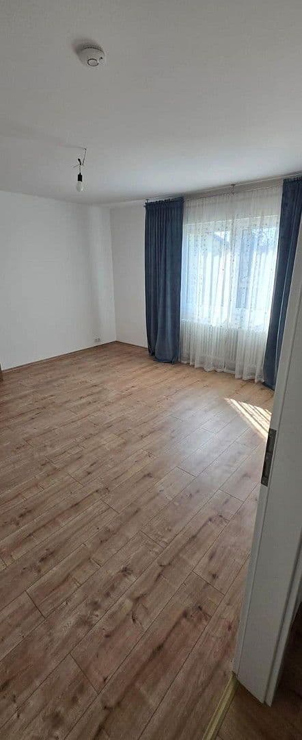 Pronájem bytu 3+1 89 m², Mainbernheim, Bavorsko Pronájem bytu 3+1 89 m², Mainbernheim, Bavorsko