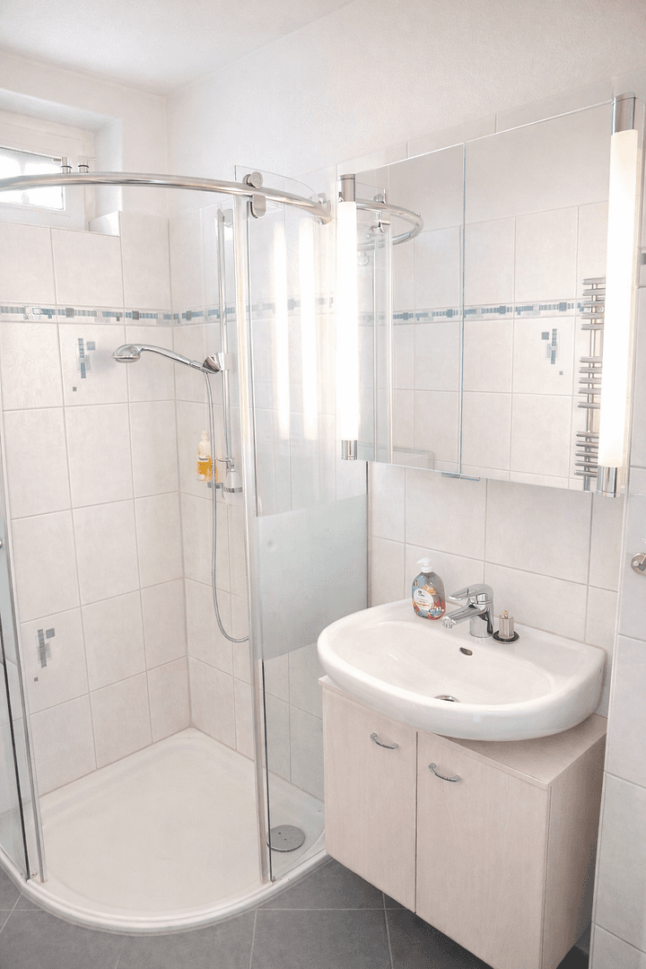 Prodej domu 110 m², pozemek 514 m², Hannover, Dolní Sasko Prodej domu 110 m², pozemek 514 m², Hannover, Dolní Sasko