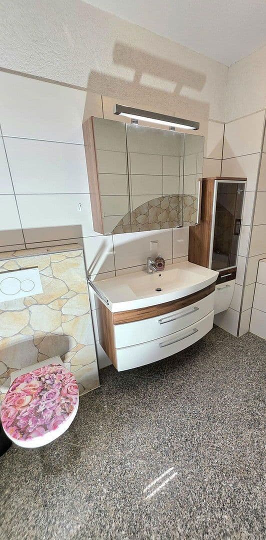 Prodej bytu 4+1 101 m², Schönaich, Bádensko-Württembersko Prodej bytu 4+1 101 m², Schönaich, Bádensko-Württembersko