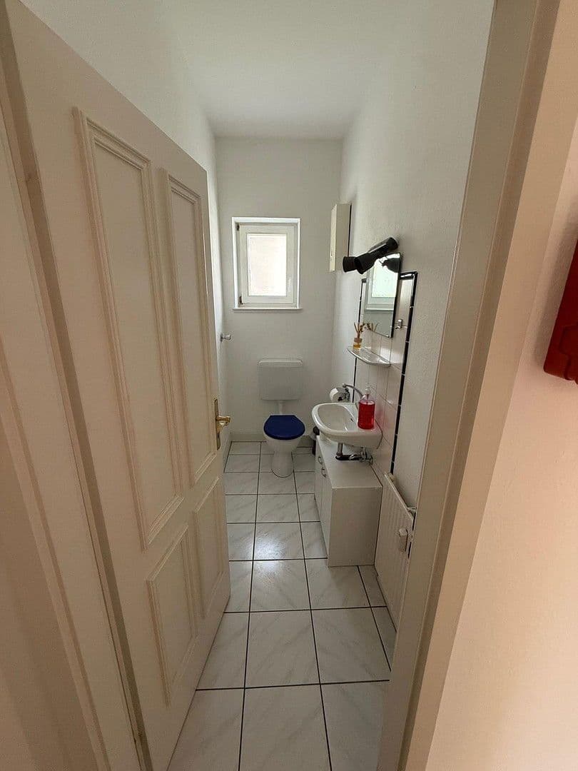 Pronájem bytu 3+1 80 m², Maximilianstr. 40, Bonn, Severní Porýní-Vestfálsko Pronájem bytu 3+1 80 m², Maximilianstr. 40, Bonn, Severní Porýní-Vestfálsko