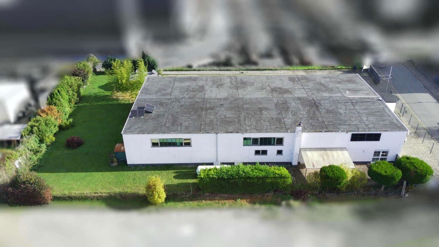 Prodej nebytového prostoru 2.000 m², Dieburg, Hessen Prodej nebytového prostoru 2.000 m², Dieburg, Hessen
