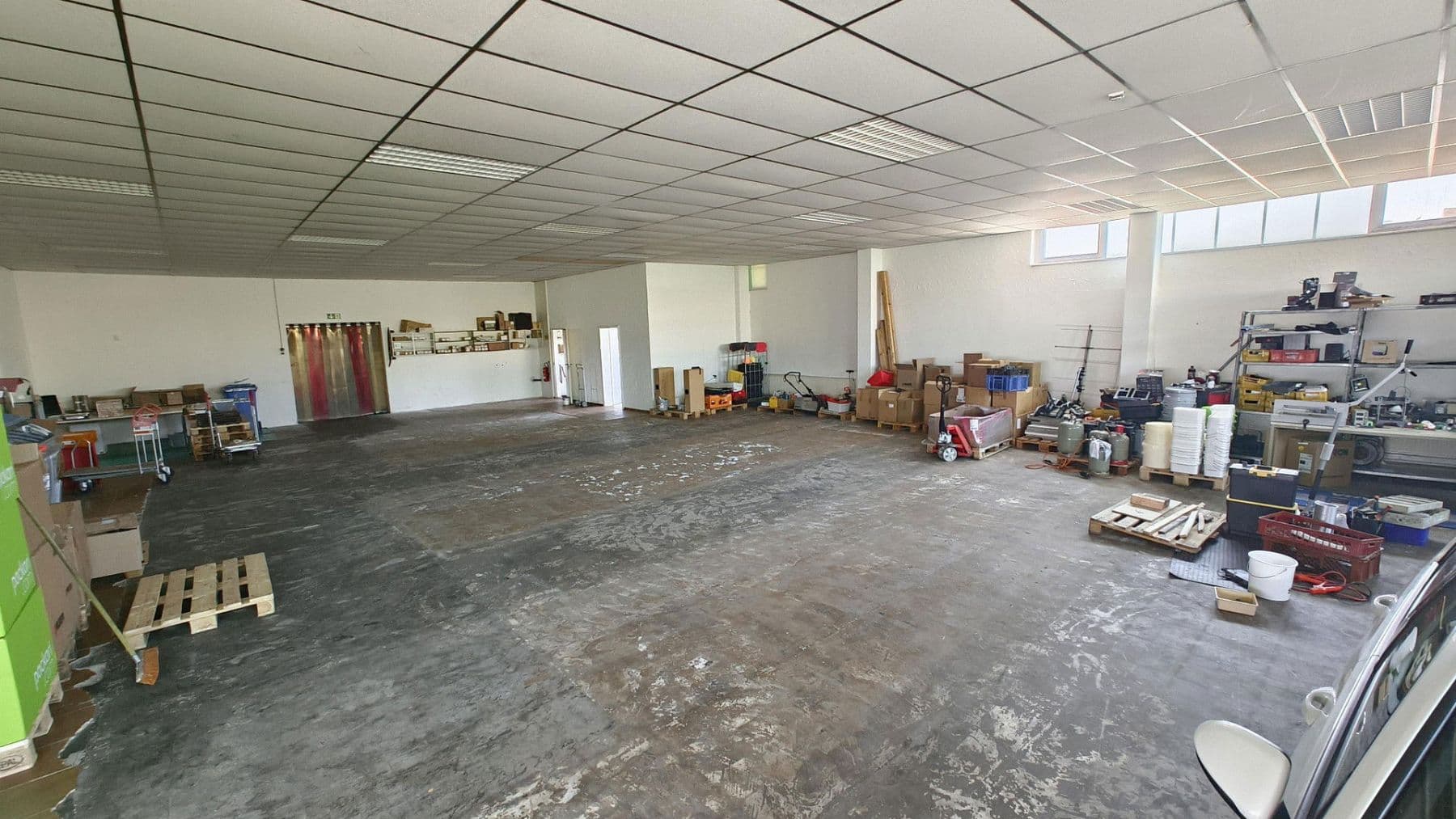 Prodej nebytového prostoru 2.000 m², Dieburg, Hessen Prodej nebytového prostoru 2.000 m², Dieburg, Hessen