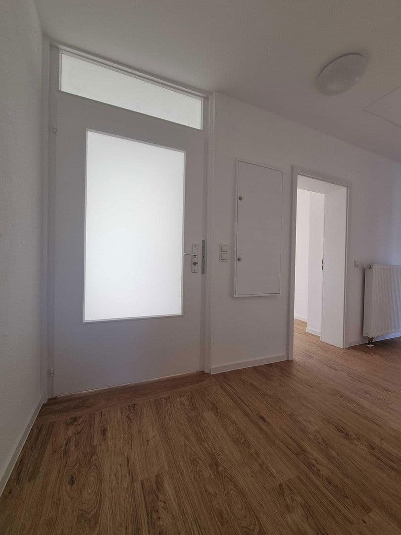 Prodej domu 99 m², pozemek 306 m², Eisenbahnstraße 4a, Steinwenden, Porýní-Falc Prodej domu 99 m², pozemek 306 m², Eisenbahnstraße 4a, Steinwenden, Porýní-Falc