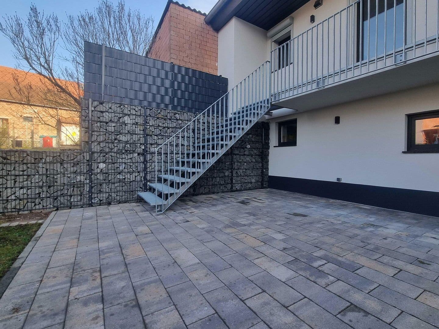 Prodej domu 99 m², pozemek 306 m², Eisenbahnstraße 4a, Steinwenden, Porýní-Falc Prodej domu 99 m², pozemek 306 m², Eisenbahnstraße 4a, Steinwenden, Porýní-Falc