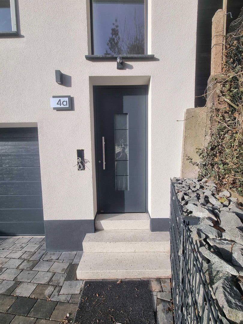 Prodej domu 99 m², pozemek 306 m², Eisenbahnstraße 4a, Steinwenden, Porýní-Falc Prodej domu 99 m², pozemek 306 m², Eisenbahnstraße 4a, Steinwenden, Porýní-Falc