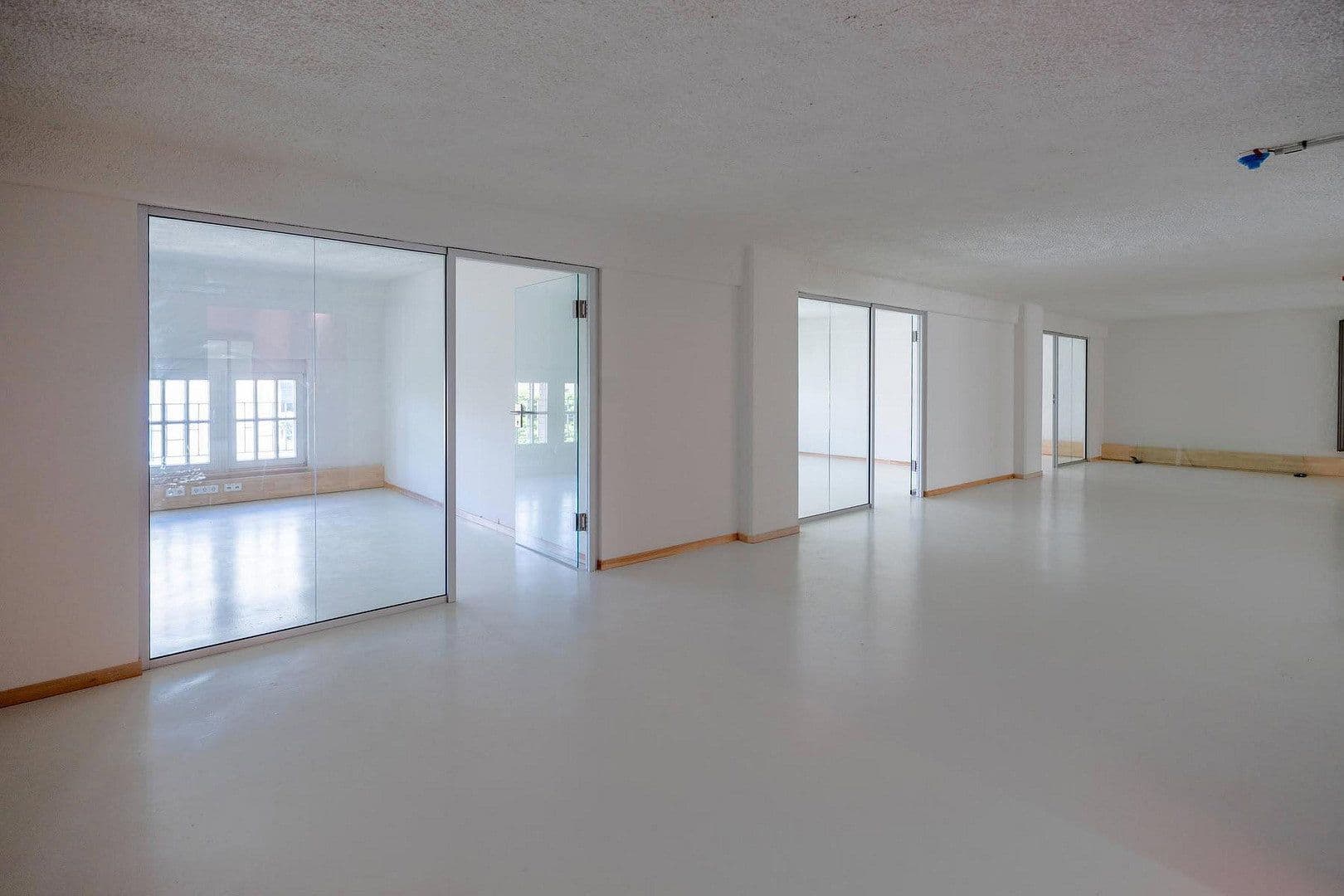 Pronájem kanceláře 17 m², Haßstraße 13/15, Kiel, Šlesvicko-Holštýnsko Pronájem kanceláře 17 m², Haßstraße 13/15, Kiel, Šlesvicko-Holštýnsko