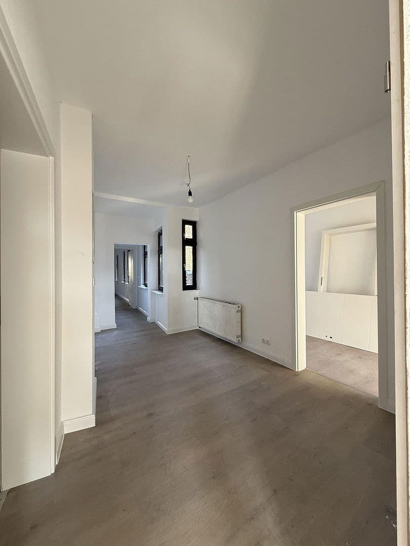 Pronájem bytu 4+1 90 m², Heidenberg 89, Apolda, Durynsko Pronájem bytu 4+1 90 m², Heidenberg 89, Apolda, Durynsko