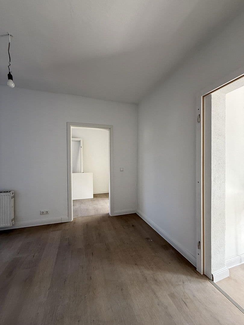 Pronájem bytu 4+1 90 m², Heidenberg 89, Apolda, Durynsko Pronájem bytu 4+1 90 m², Heidenberg 89, Apolda, Durynsko