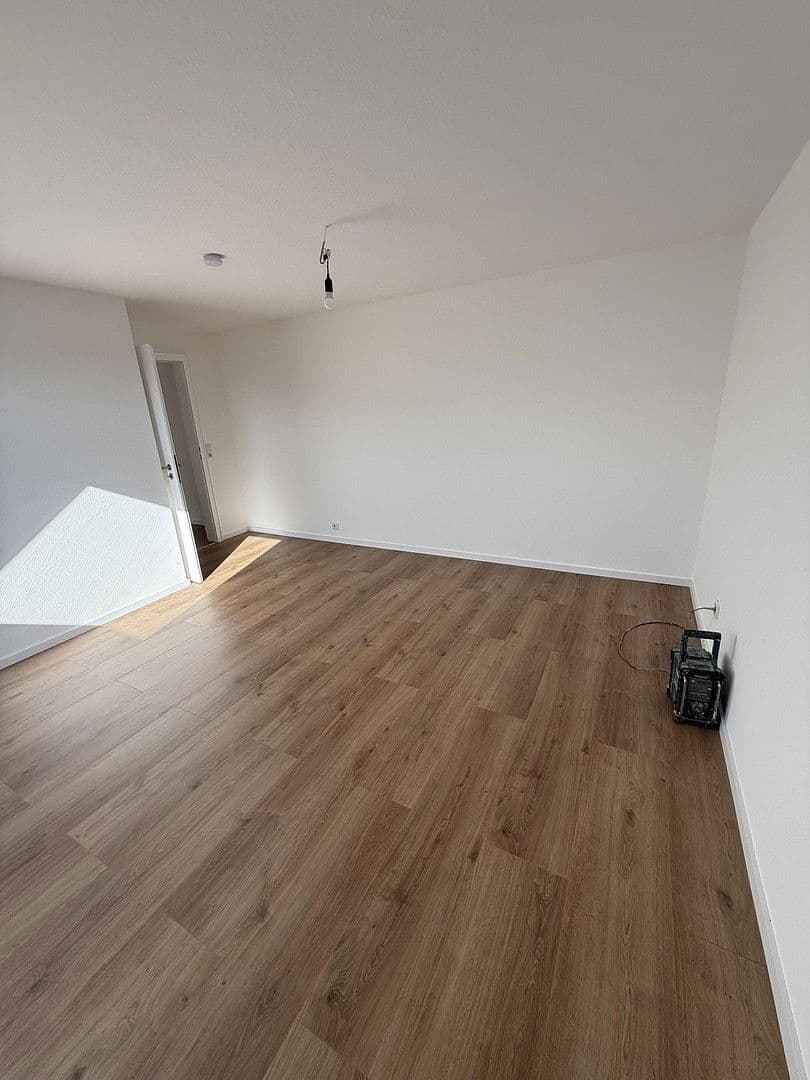 Pronájem bytu 3+1 77 m², Laudenbach, Bavorsko Pronájem bytu 3+1 77 m², Laudenbach, Bavorsko