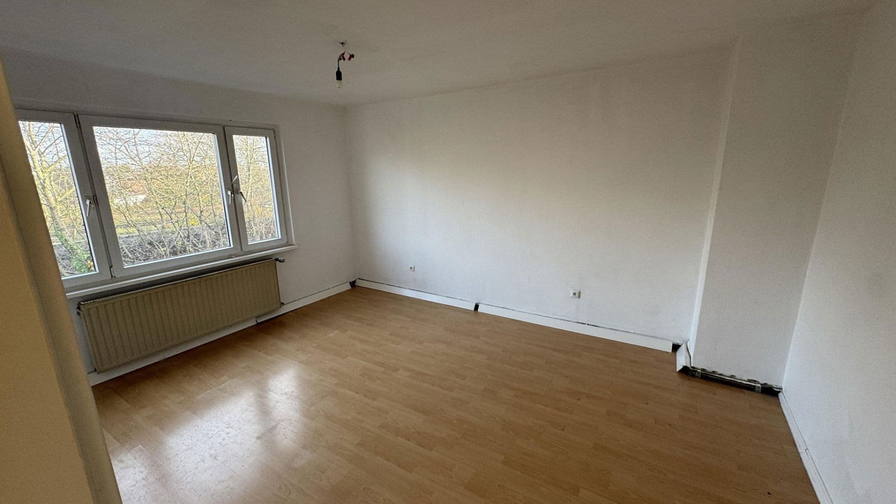 Pronájem bytu 3+1 64 m², Moers, Severní Porýní-Vestfálsko Pronájem bytu 3+1 64 m², Moers, Severní Porýní-Vestfálsko