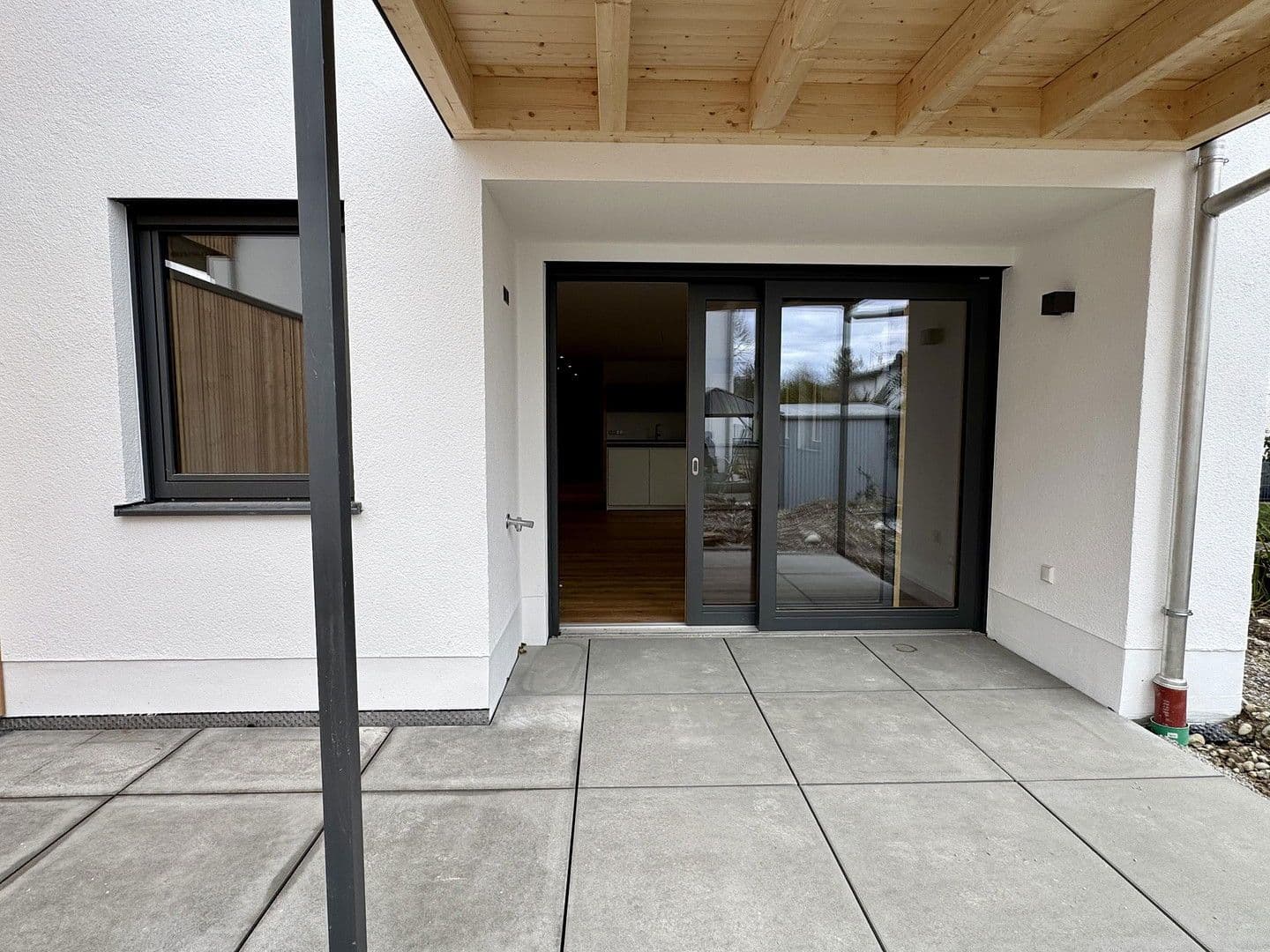 Pronájem bytu 5+1 135 m², Happinger Straße 66, Rosenheim, Bavorsko Pronájem bytu 5+1 135 m², Happinger Straße 66, Rosenheim, Bavorsko