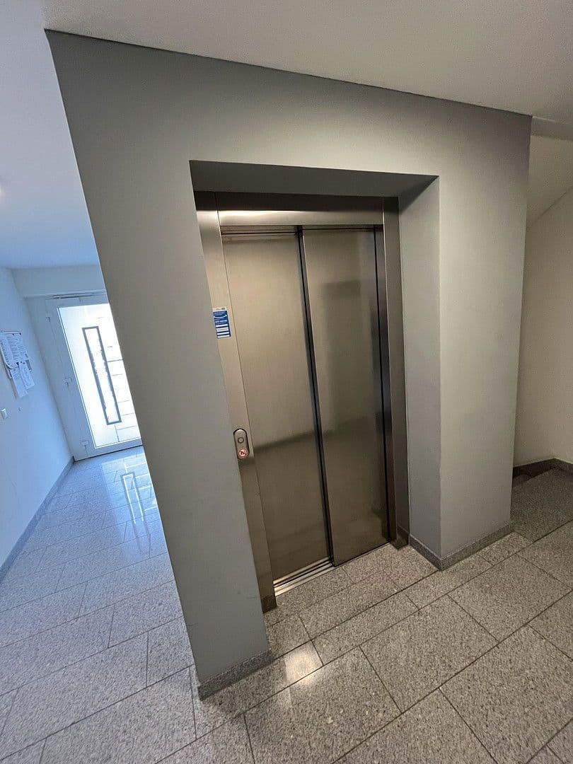 Pronájem bytu 3+1 99 m², Buchenstrasse 25 a, Andernach, Porýní-Falc Pronájem bytu 3+1 99 m², Buchenstrasse 25 a, Andernach, Porýní-Falc