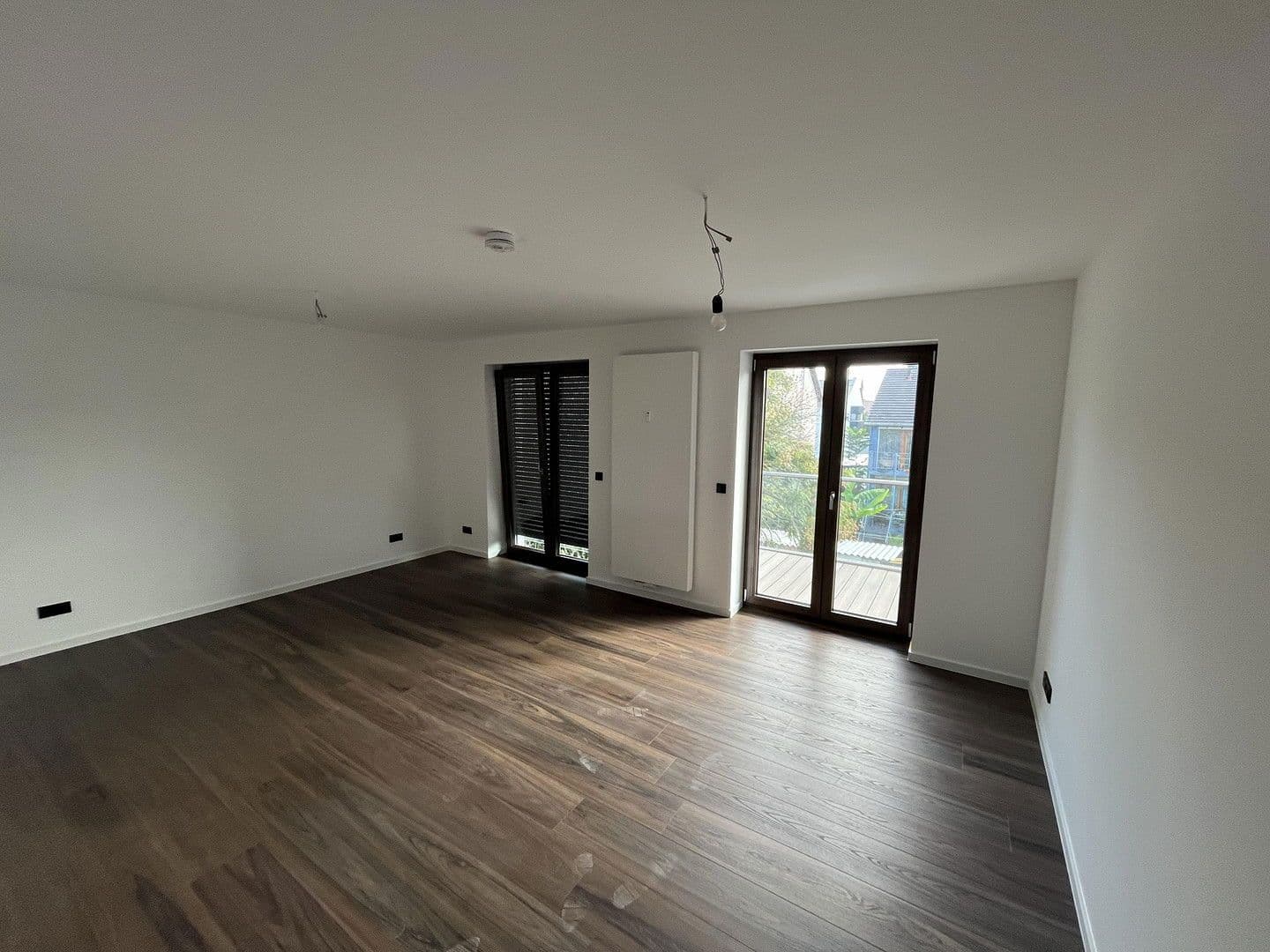 Pronájem bytu 3+1 115 m², Bibliser Strasse 10, Mannheim, Bádensko-Württembersko Pronájem bytu 3+1 115 m², Bibliser Strasse 10, Mannheim, Bádensko-Württembersko