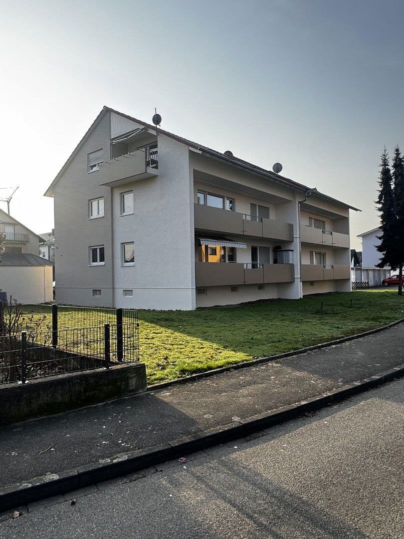 Prodej domu 608 m², pozemek 1.307 m², Kippenheim, Bádensko-Württembersko Prodej domu 608 m², pozemek 1.307 m², Kippenheim, Bádensko-Württembersko