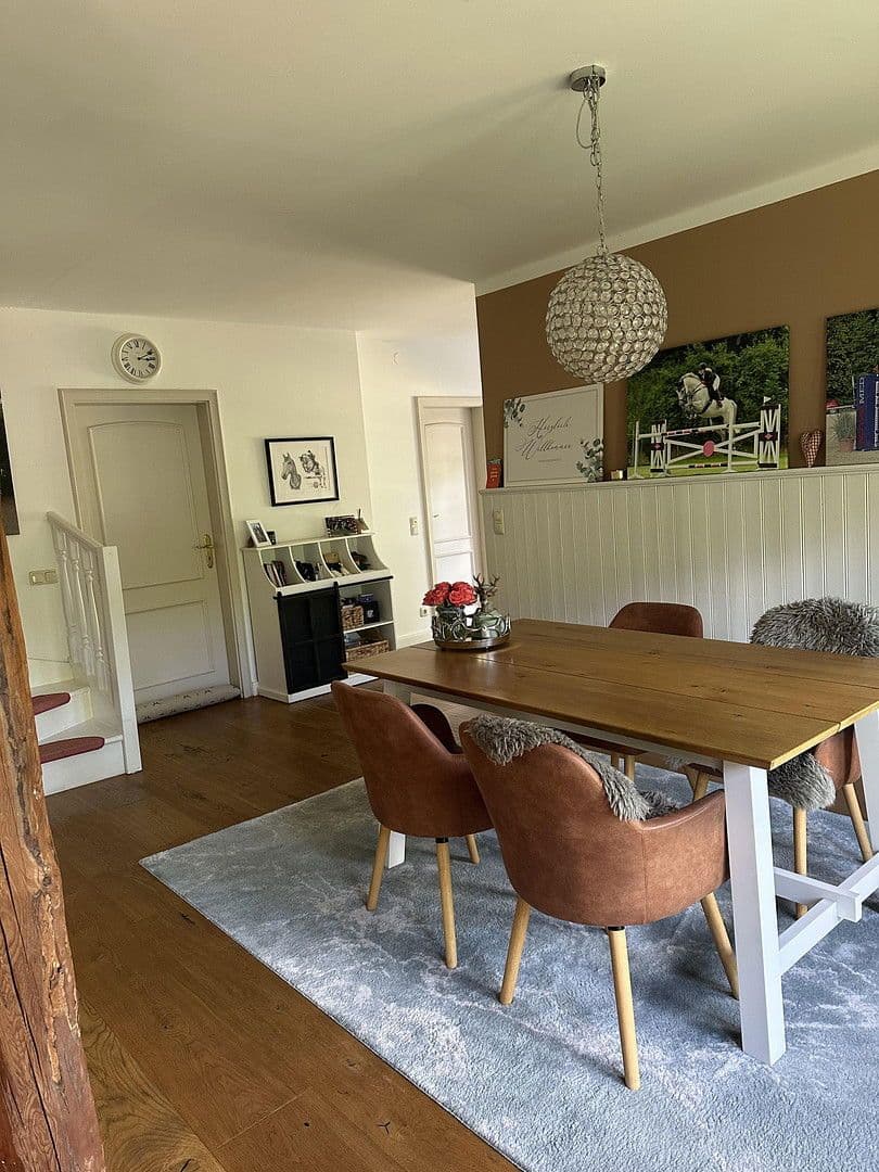 Prodej domu 170 m², pozemek 943 m², Salzhausen, Dolní Sasko Prodej domu 170 m², pozemek 943 m², Salzhausen, Dolní Sasko