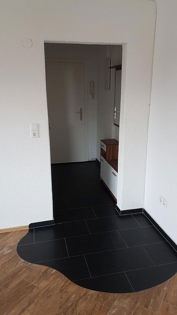 Pronájem bytu 1+kk 37 m², Loretostr. 9, Tettnang, Bádensko-Württembersko Pronájem bytu 1+kk 37 m², Loretostr. 9, Tettnang, Bádensko-Württembersko
