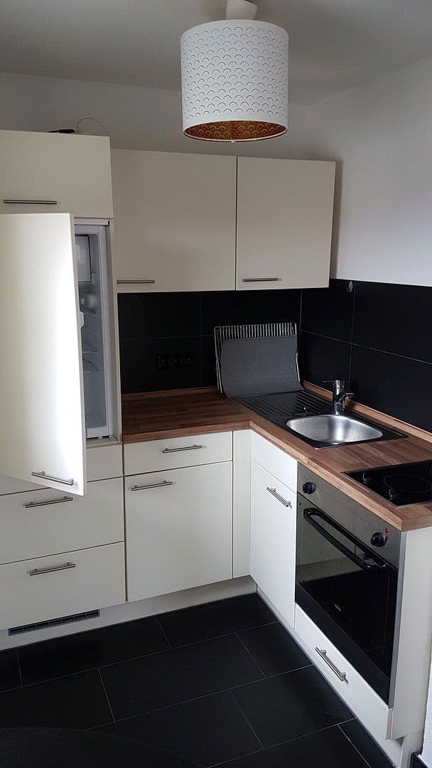 Pronájem bytu 1+kk 37 m², Loretostr. 9, Tettnang, Bádensko-Württembersko Pronájem bytu 1+kk 37 m², Loretostr. 9, Tettnang, Bádensko-Württembersko