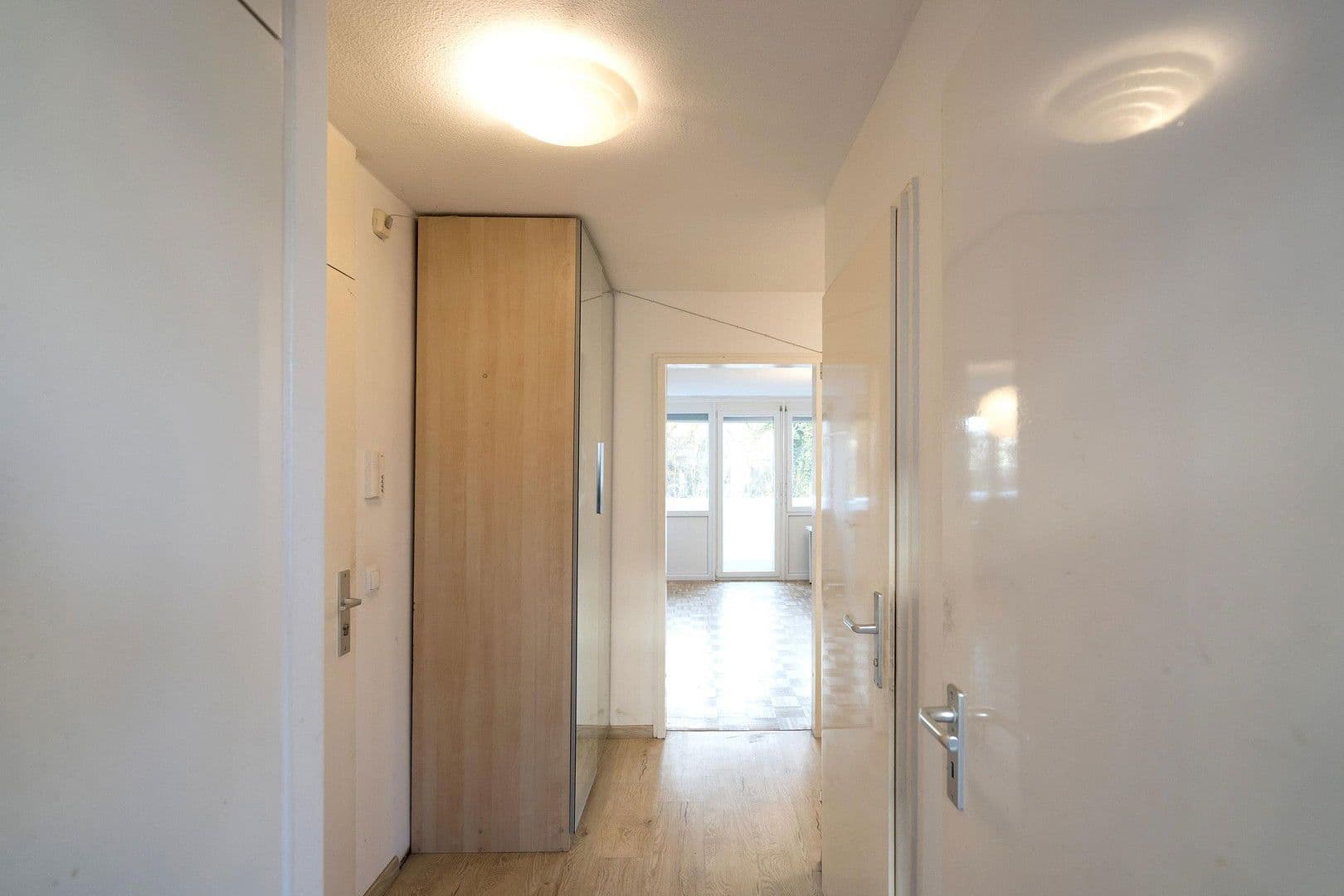 Prodej bytu 6+1 107 m², Carl-von-Linde-Str. 9, Unterschleißheim, Bavorsko Prodej bytu 6+1 107 m², Carl-von-Linde-Str. 9, Unterschleißheim, Bavorsko