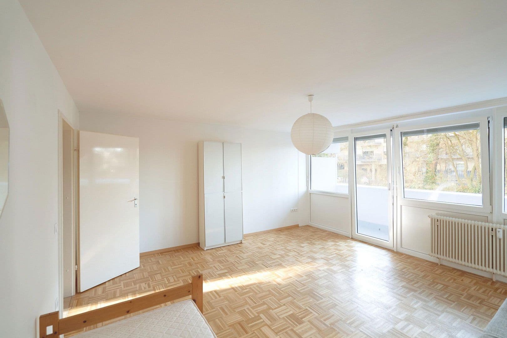 Prodej bytu 6+1 107 m², Carl-von-Linde-Str. 9, Unterschleißheim, Bavorsko Prodej bytu 6+1 107 m², Carl-von-Linde-Str. 9, Unterschleißheim, Bavorsko