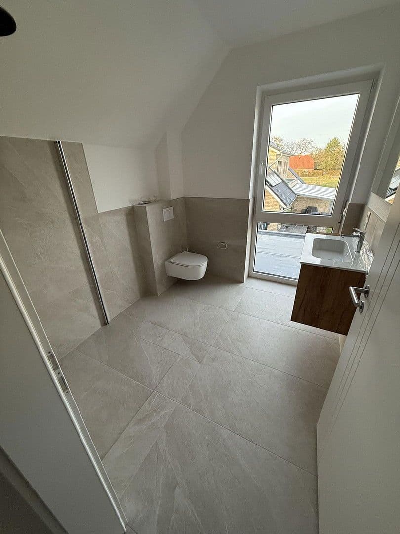 Prodej domu 95 m², pozemek 285 m², Am See 210, Herzlake, Dolní Sasko Prodej domu 95 m², pozemek 285 m², Am See 210, Herzlake, Dolní Sasko