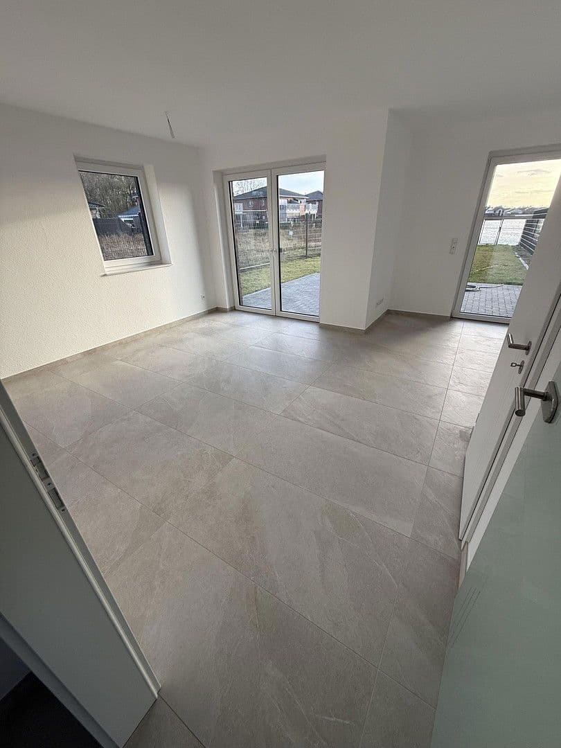 Prodej domu 95 m², pozemek 285 m², Am See 210, Herzlake, Dolní Sasko Prodej domu 95 m², pozemek 285 m², Am See 210, Herzlake, Dolní Sasko