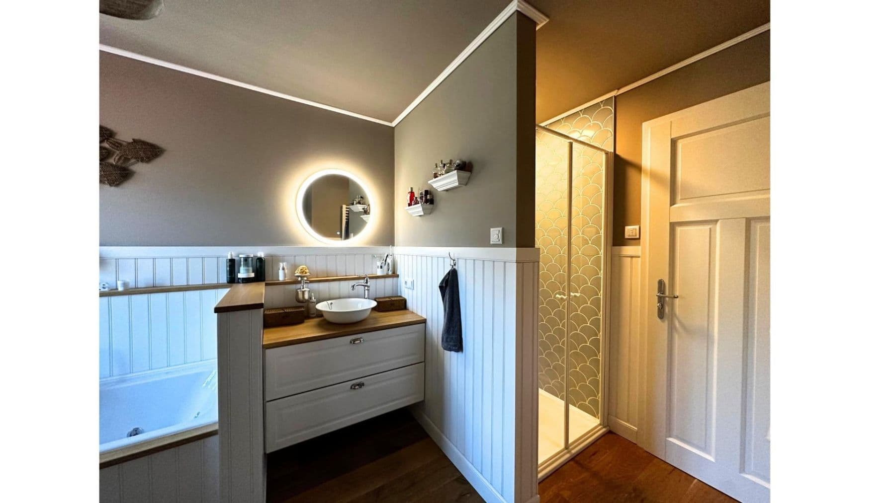 Prodej domu 171 m², pozemek 671 m², Dümpelfeld, Porýní-Falc Prodej domu 171 m², pozemek 671 m², Dümpelfeld, Porýní-Falc