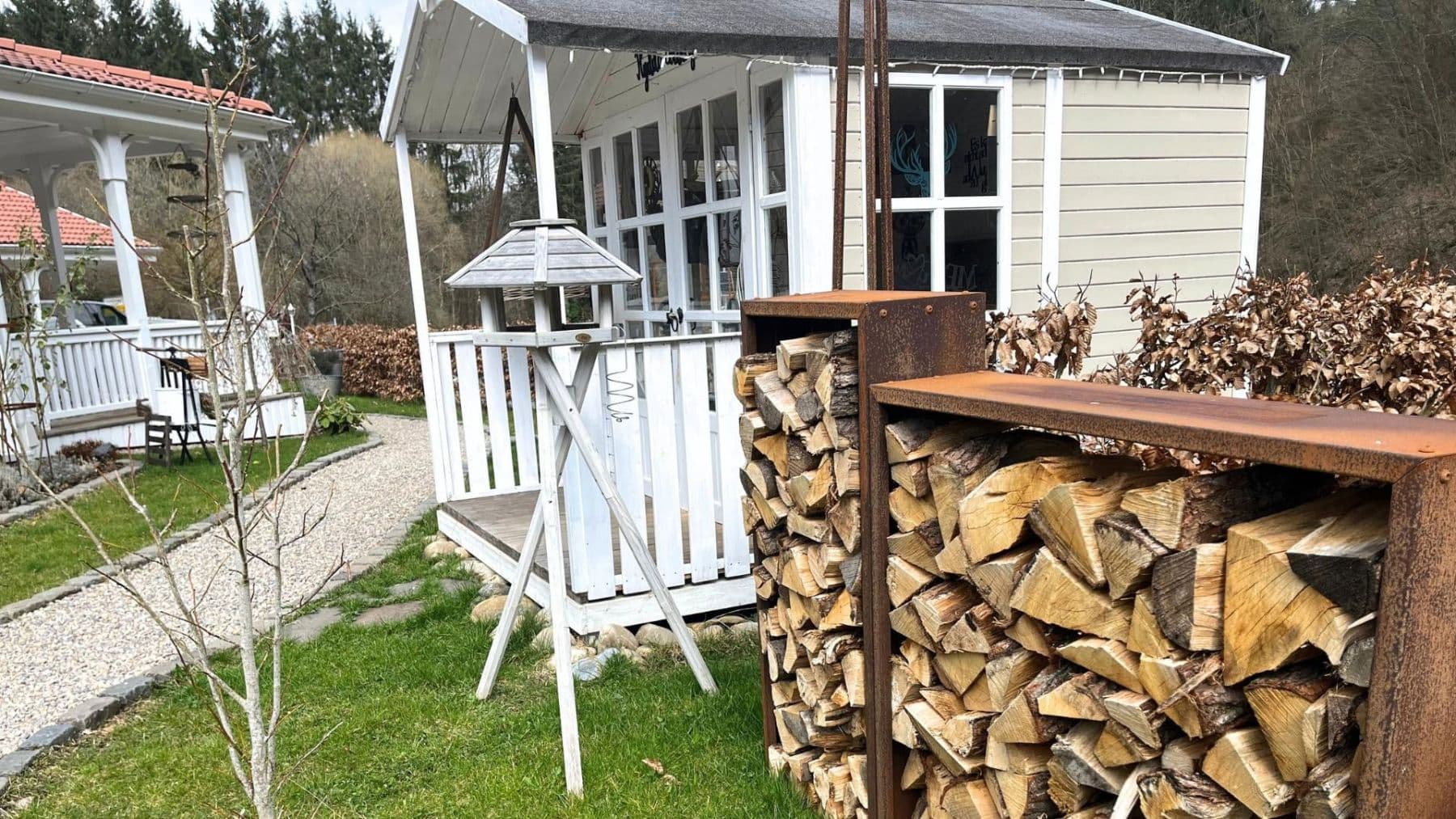 Prodej domu 171 m², pozemek 671 m², Dümpelfeld, Porýní-Falc Prodej domu 171 m², pozemek 671 m², Dümpelfeld, Porýní-Falc