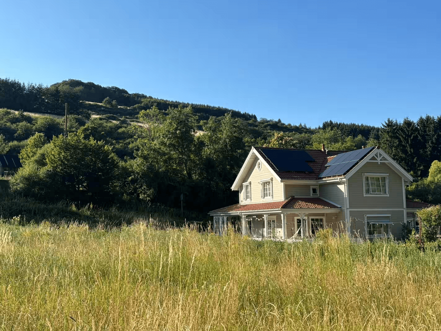 Prodej domu 171 m², pozemek 671 m², Dümpelfeld, Porýní-Falc Prodej domu 171 m², pozemek 671 m², Dümpelfeld, Porýní-Falc