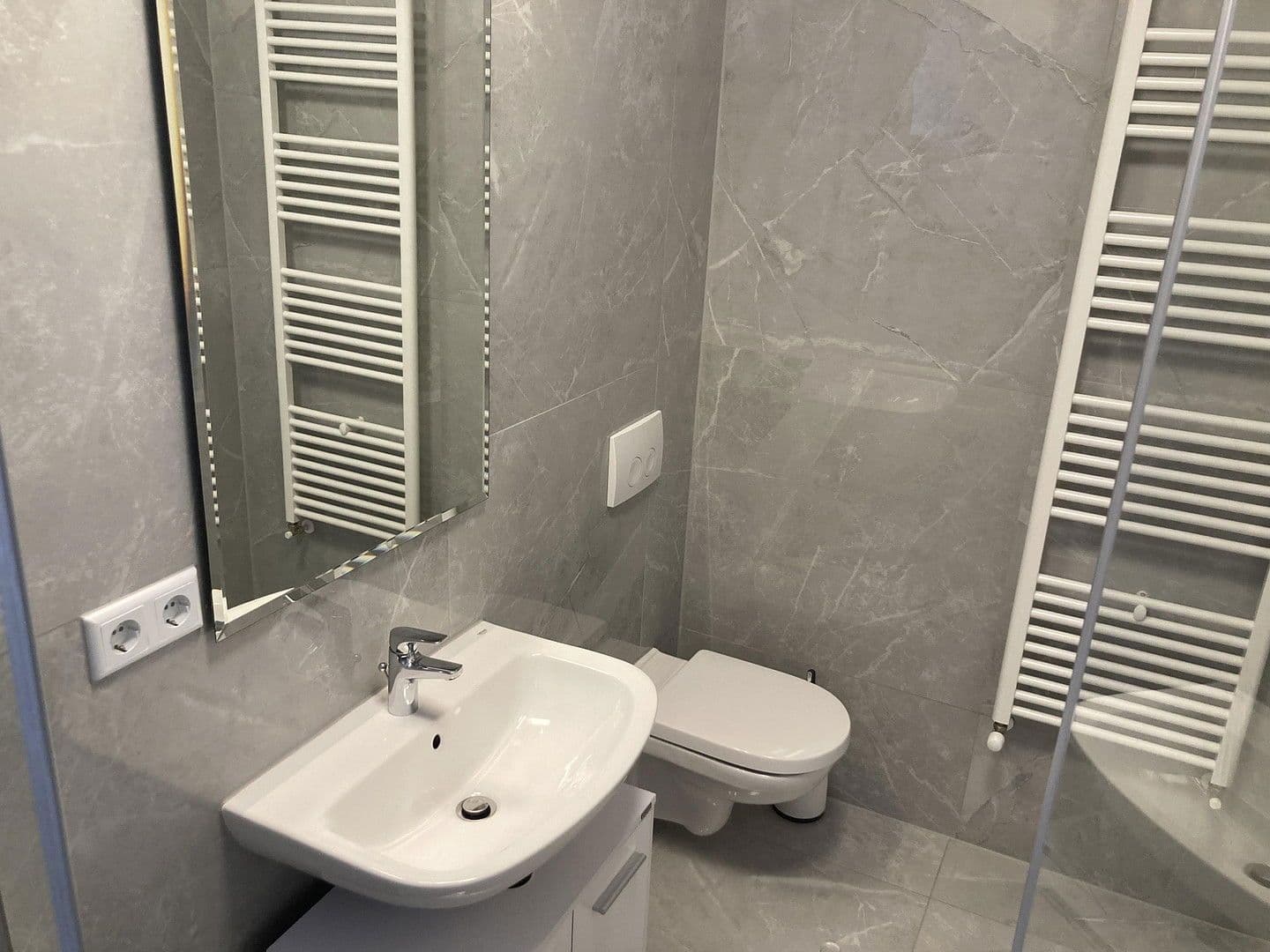 Pronájem bytu 2+1 52 m², Kirchberg 5, Breitenbrunn, Bavorsko Pronájem bytu 2+1 52 m², Kirchberg 5, Breitenbrunn, Bavorsko