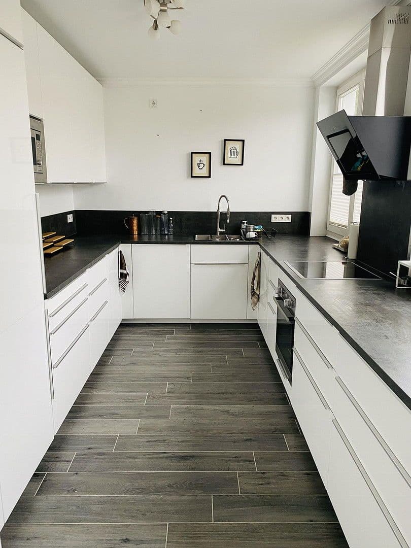 Pronájem bytu 3+1 86 m², Machonstraße 44, Berlin, Berlín Pronájem bytu 3+1 86 m², Machonstraße 44, Berlin, Berlín