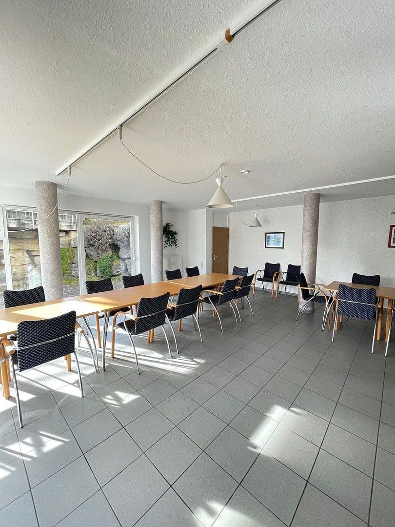 Pronájem bytu 2+kk 55 m², Stockenbergweg 16, 72172 Sulz, Sulz am Neckar, Bádensko-Württembersko Pronájem bytu 2+kk 55 m², Stockenbergweg 16, 72172 Sulz, Sulz am Neckar, Bádensko-Württembersko