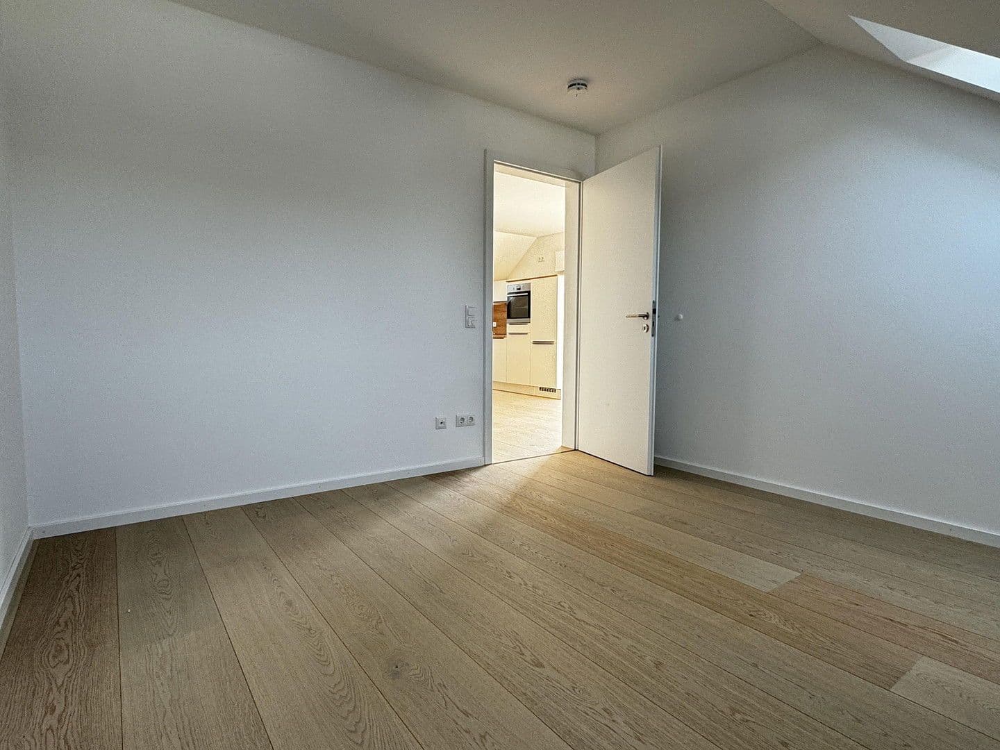 Pronájem bytu 2+1 62 m², Langenbach, Bavorsko Pronájem bytu 2+1 62 m², Langenbach, Bavorsko