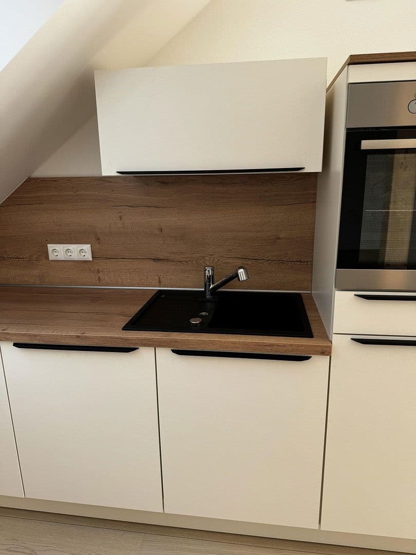 Pronájem bytu 2+1 62 m², Langenbach, Bavorsko Pronájem bytu 2+1 62 m², Langenbach, Bavorsko