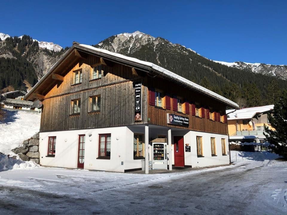 Prodej nebytového prostoru 1.450 m², Arlbergstrasse 68, Wald am Arlberg, Vorarlbersko Prodej nebytového prostoru 1.450 m², Arlbergstrasse 68, Wald am Arlberg, Vorarlbersko