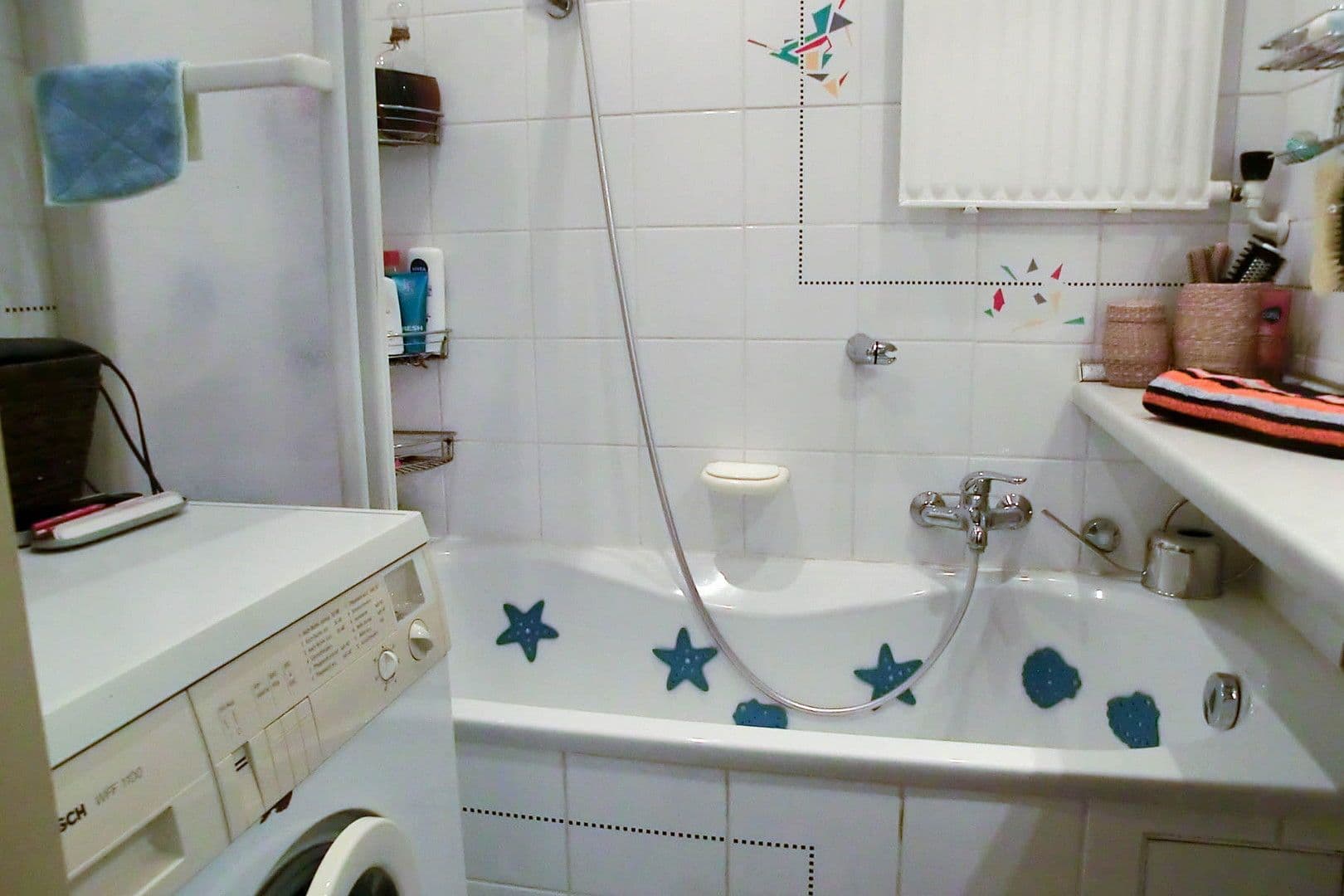 Pronájem bytu 3+1 80 m², Länderöschstr. 26, Friedrichshafen, Bádensko-Württembersko Pronájem bytu 3+1 80 m², Länderöschstr. 26, Friedrichshafen, Bádensko-Württembersko