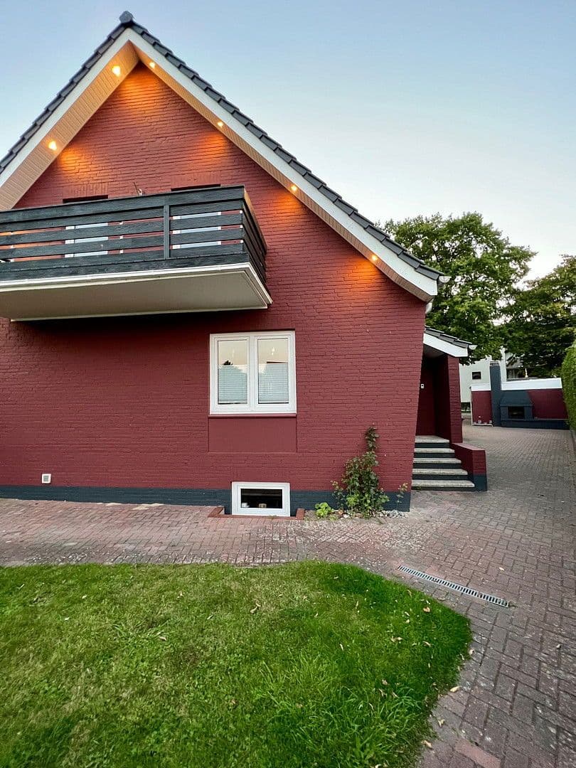 Prodej domu 330 m², pozemek 940 m², Ostlandstraße 11, Kellenhusen, Šlesvicko-Holštýnsko Prodej domu 330 m², pozemek 940 m², Ostlandstraße 11, Kellenhusen, Šlesvicko-Holštýnsko