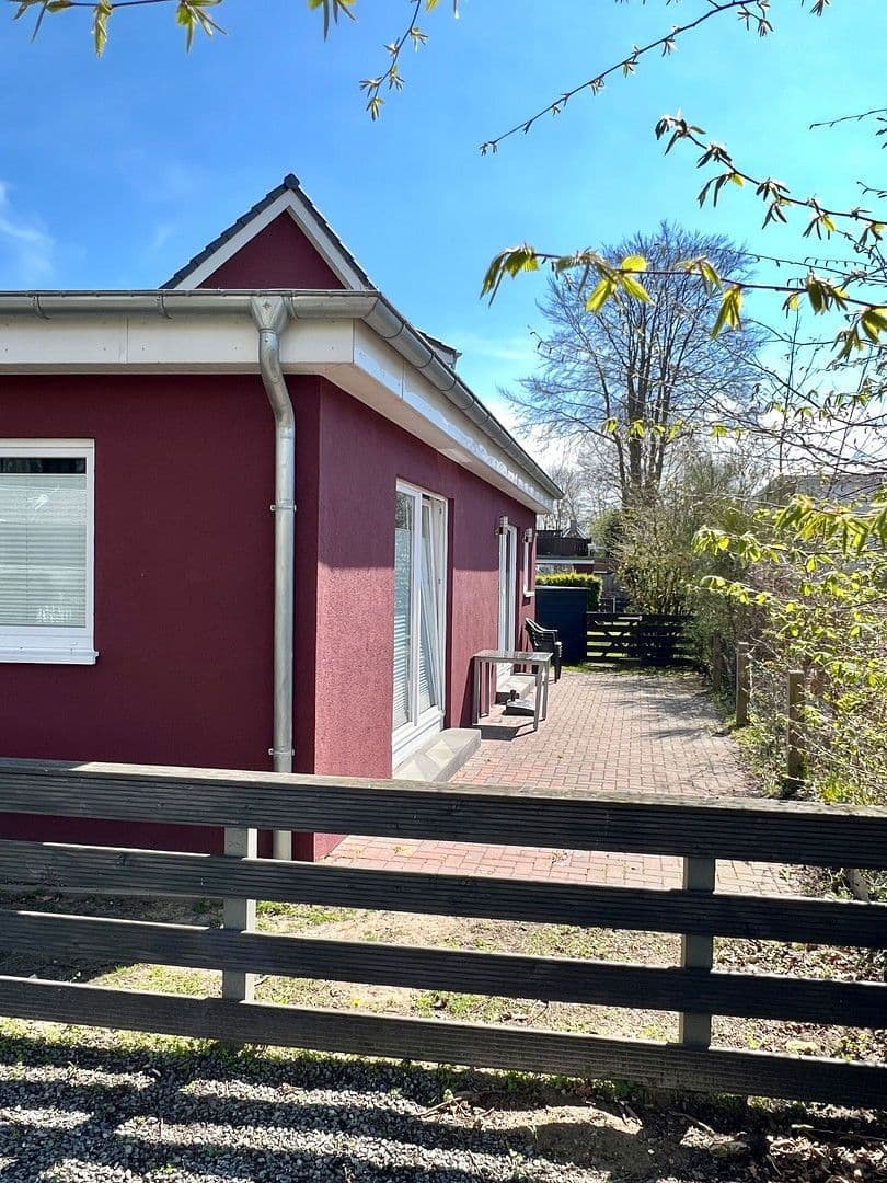 Prodej domu 330 m², pozemek 940 m², Ostlandstraße 11, Kellenhusen, Šlesvicko-Holštýnsko Prodej domu 330 m², pozemek 940 m², Ostlandstraße 11, Kellenhusen, Šlesvicko-Holštýnsko