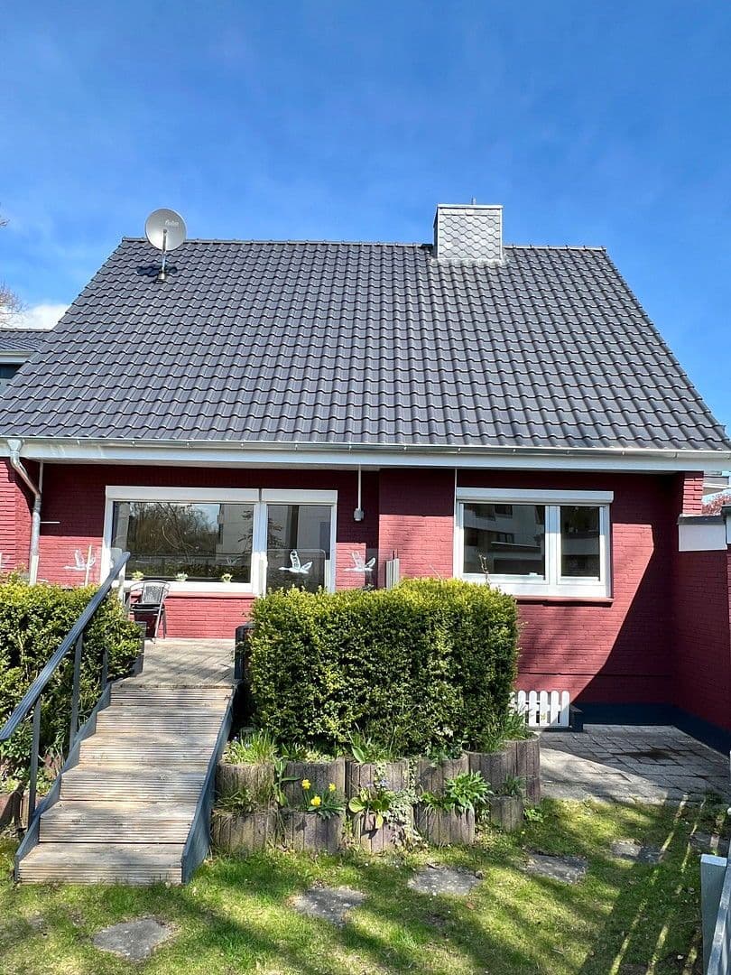 Prodej domu 330 m², pozemek 940 m², Ostlandstraße 11, Kellenhusen, Šlesvicko-Holštýnsko Prodej domu 330 m², pozemek 940 m², Ostlandstraße 11, Kellenhusen, Šlesvicko-Holštýnsko