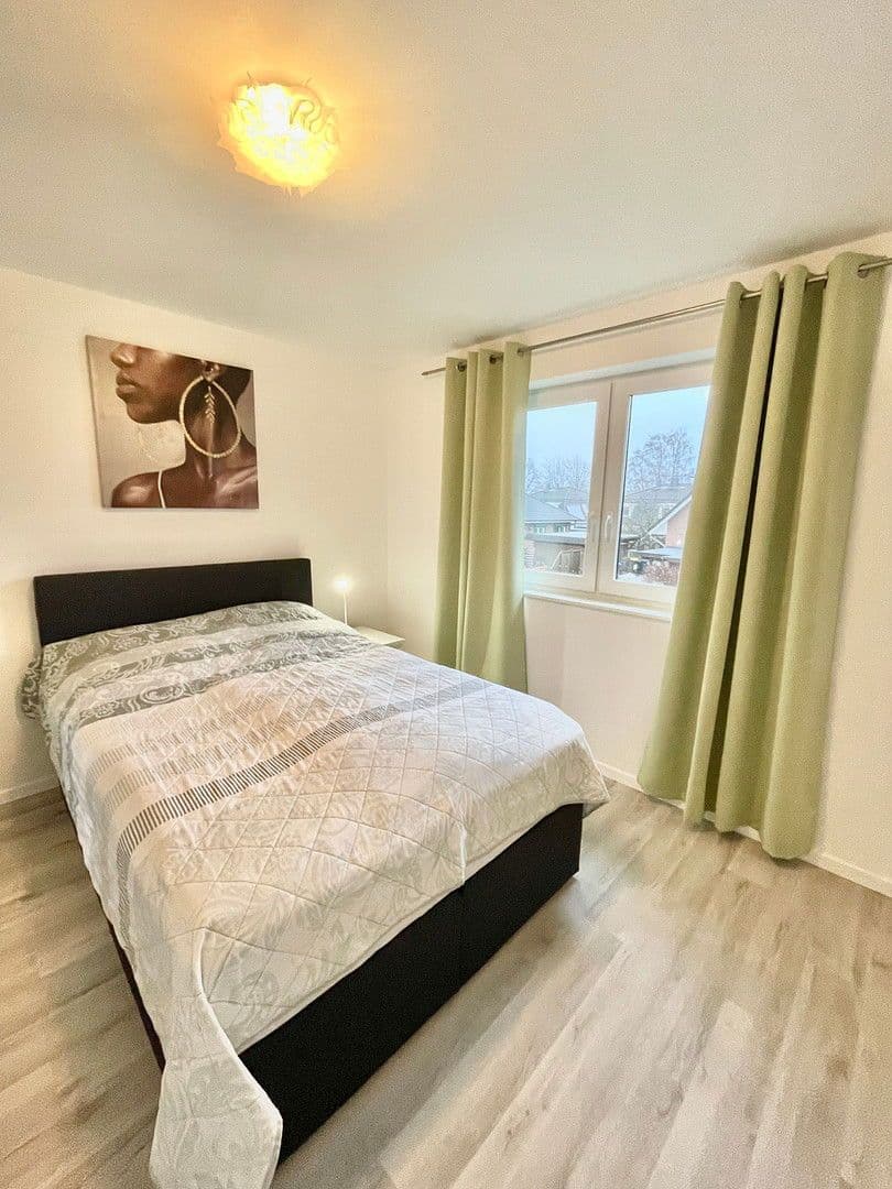 Pronájem domu 132 m², pozemek 280 m², Am Wiesengrunde 1a, Norderstedt, Šlesvicko-Holštýnsko Pronájem domu 132 m², pozemek 280 m², Am Wiesengrunde 1a, Norderstedt, Šlesvicko-Holštýnsko