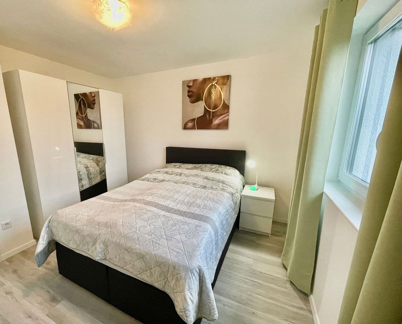 Pronájem domu 132 m², pozemek 280 m², Am Wiesengrunde 1a, Norderstedt, Šlesvicko-Holštýnsko Pronájem domu 132 m², pozemek 280 m², Am Wiesengrunde 1a, Norderstedt, Šlesvicko-Holštýnsko