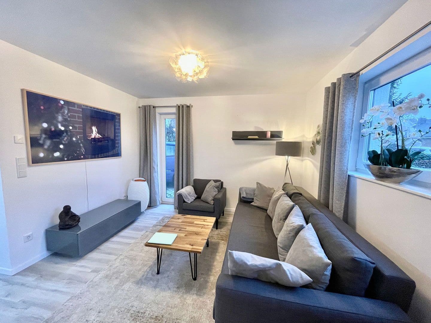 Pronájem domu 132 m², pozemek 280 m², Am Wiesengrunde 1a, Norderstedt, Šlesvicko-Holštýnsko Pronájem domu 132 m², pozemek 280 m², Am Wiesengrunde 1a, Norderstedt, Šlesvicko-Holštýnsko