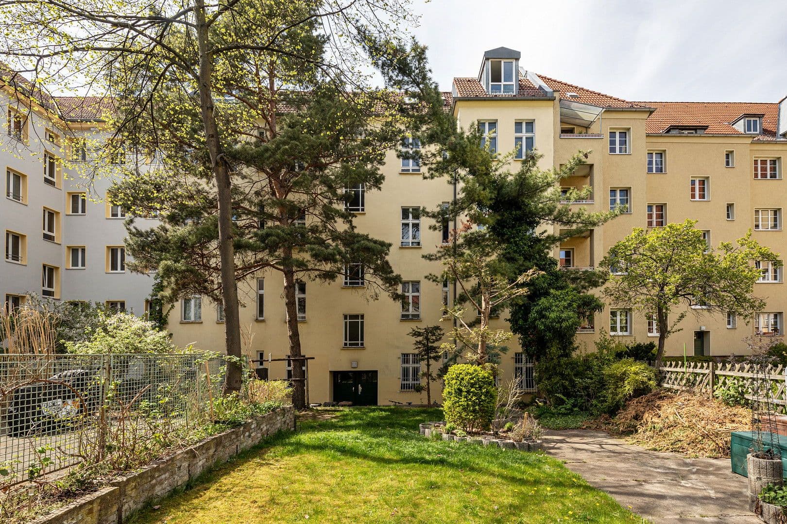 Prodej domu 901 m², pozemek 594 m², Berlin, Berlín Prodej domu 901 m², pozemek 594 m², Berlin, Berlín