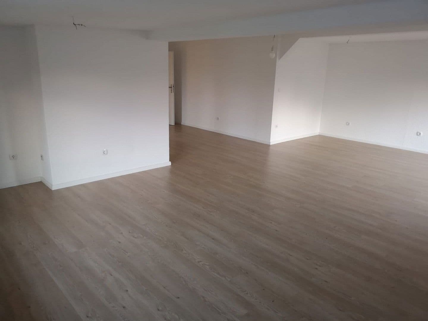 Pronájem bytu 2+1 78 m², Fallersleben, Dolní Sasko Pronájem bytu 2+1 78 m², Fallersleben, Dolní Sasko