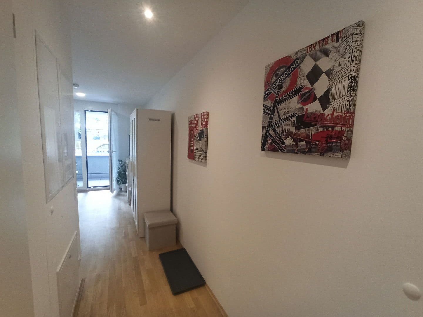 Pronájem bytu 1+1 21 m², Konrad-Peutinger-Straße 2a, München - Sendling-Westpark, Bavorsko Pronájem bytu 1+1 21 m², Konrad-Peutinger-Straße 2a, München - Sendling-Westpark, Bavorsko