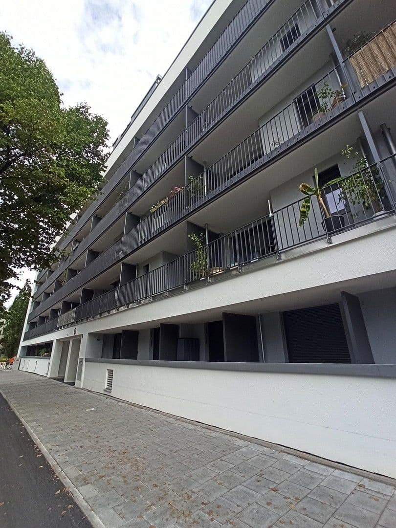 Pronájem bytu 1+1 21 m², Konrad-Peutinger-Straße 2a, München - Sendling-Westpark, Bavorsko Pronájem bytu 1+1 21 m², Konrad-Peutinger-Straße 2a, München - Sendling-Westpark, Bavorsko